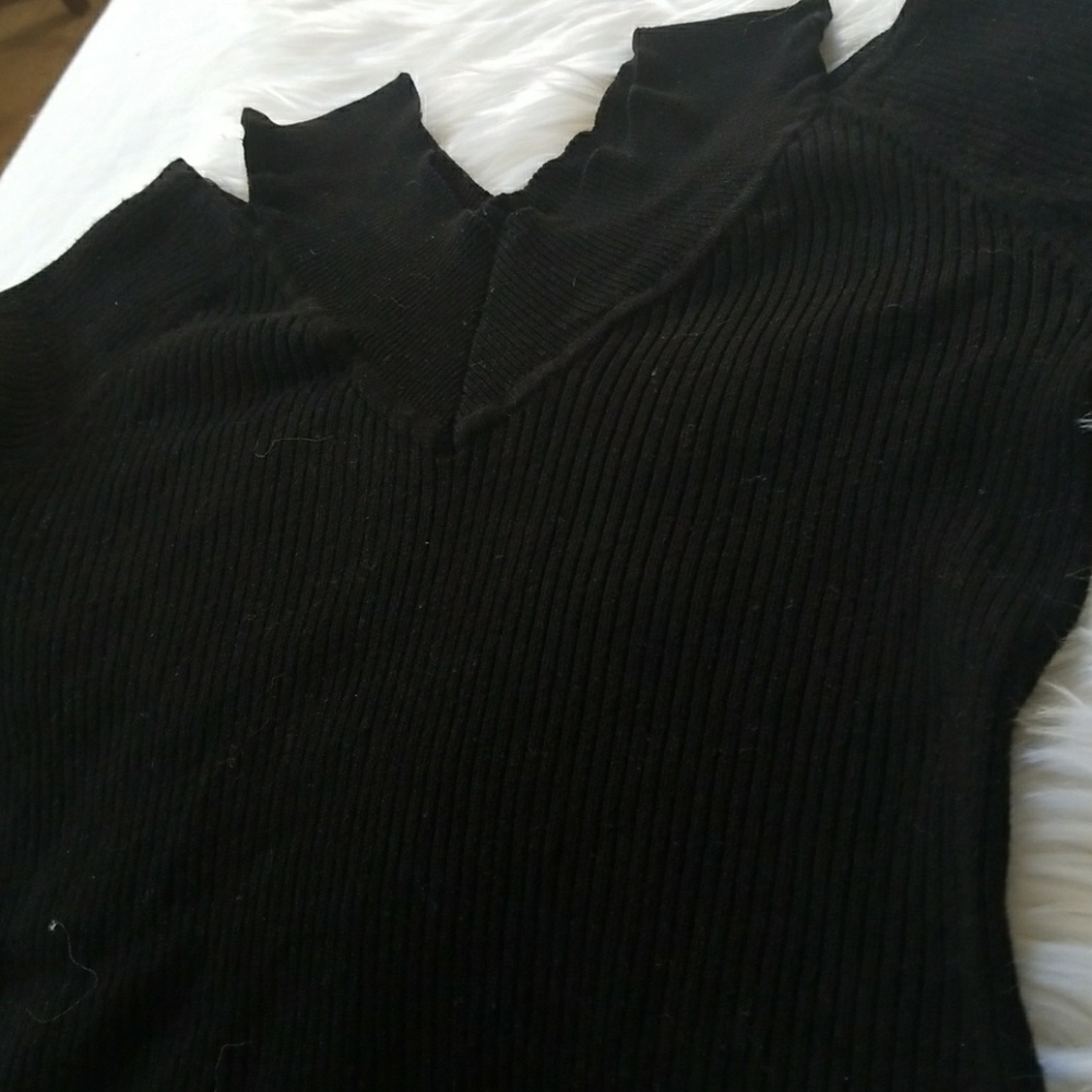 Cable & Gauge sweater